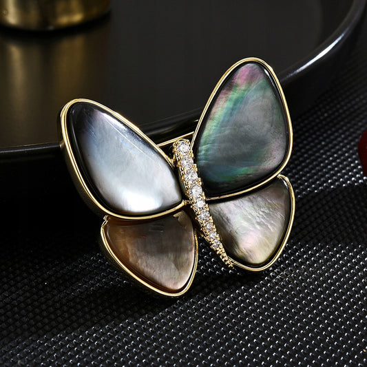 Fluture umplut cu sidef - broșă placată cu aur de 14K