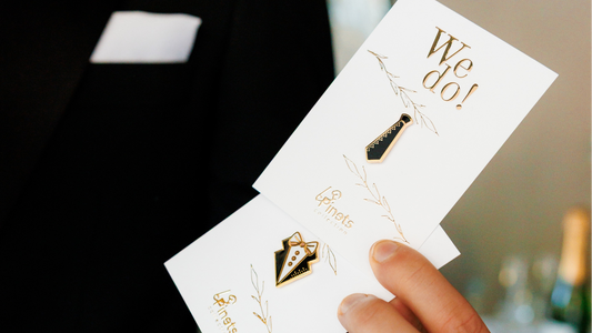 Ofertă inițială pentru broșe de nuntă personalizate