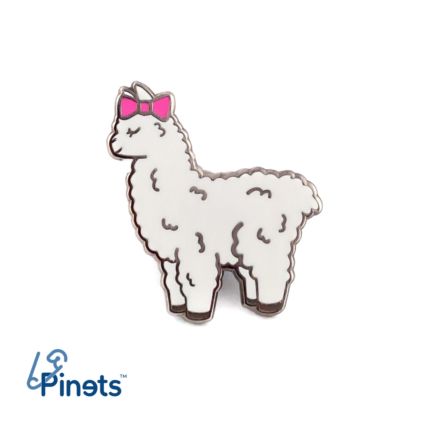 Alpaca albă cu fundă roz - o broșă frumoasă