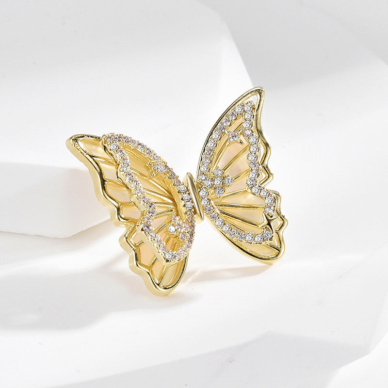 Fluture cu zirconiu cubic - broșă placată cu aur de 14K