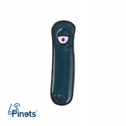 Litera I cu un ochi - ac verde închis