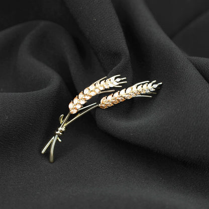 Șuvițe de grâu - broșă placată cu aur de 14K cu zirconiu cubic