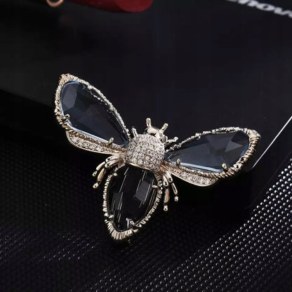 Broșă placată cu aur, insectă și zirconiu cubic