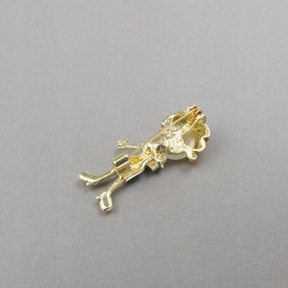 Asistentă medicală în ținută albastră - broșă