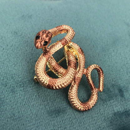 Broșă șarpe aurie cu zirconiu cubic