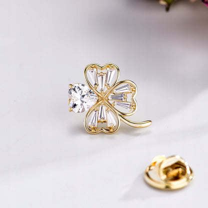 Trifoi placat cu aur - un ac norocos