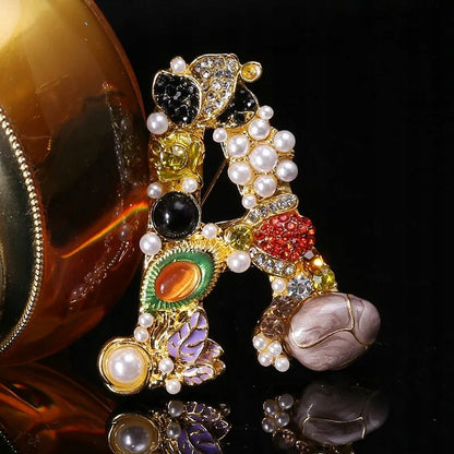 Pandantiv broșă de aur cu litera A