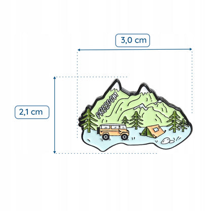 Vedere la munte cu broșă de rulotă