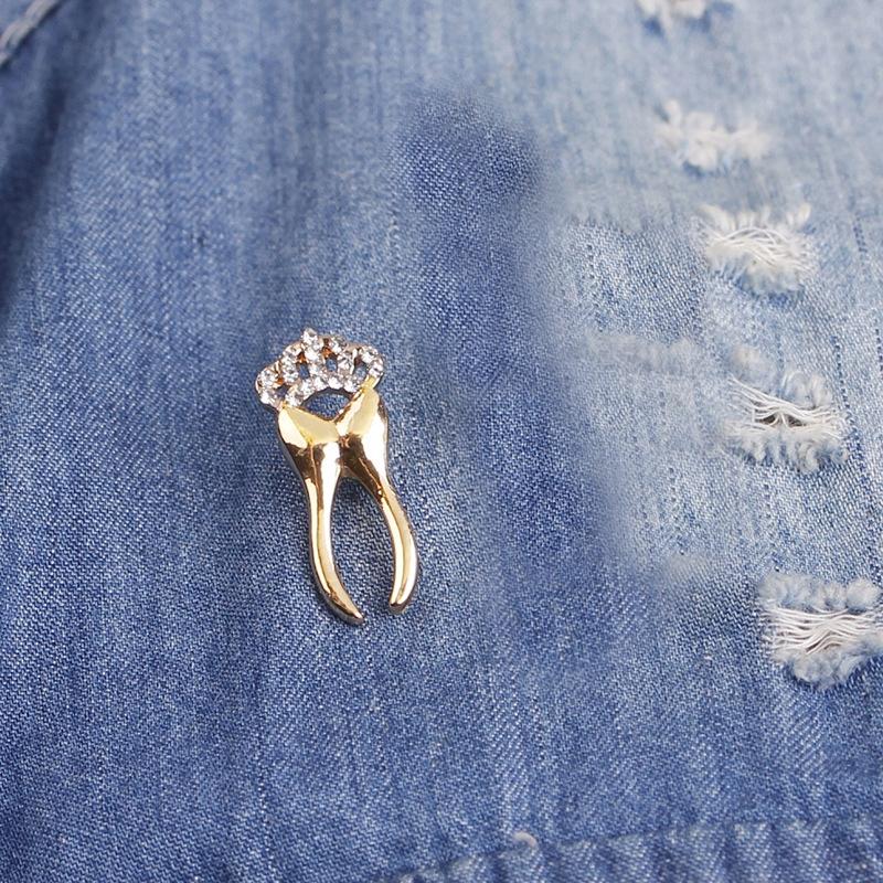 Ząb złoty korona z cyrkoniami - Pinets Polska