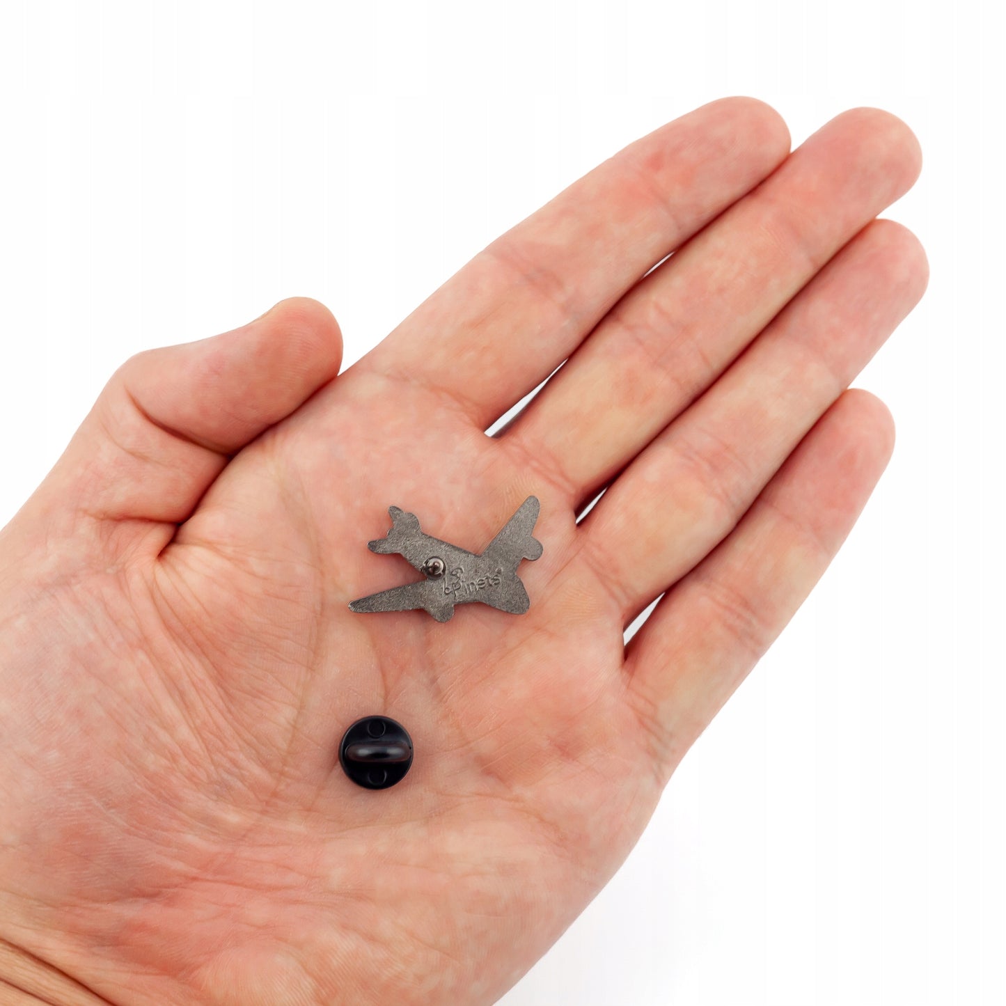 Avion alb și albastru - insignă pentru călător