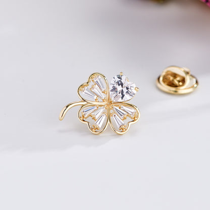 Trifoi placat cu aur - un ac norocos