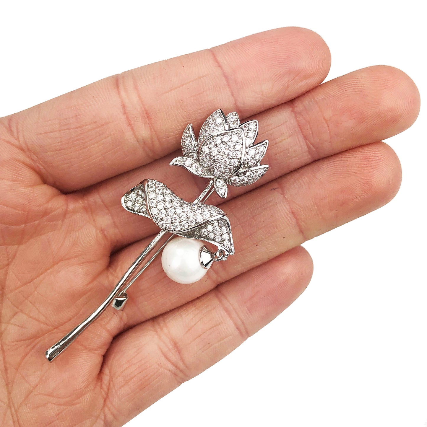 Argint placat cu aur roz cu broșă din aur alb de 14k