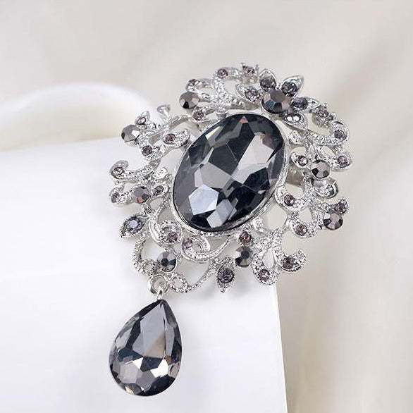 Broșă barocă cu zirconiu cubic