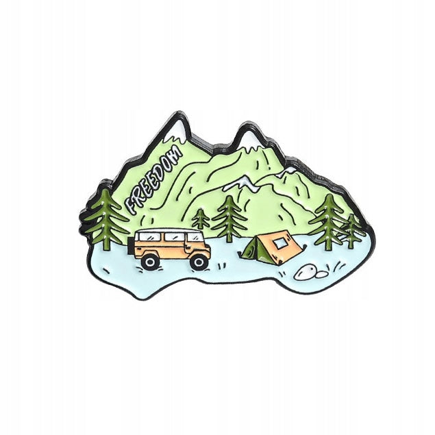 Vedere la munte cu broșă de rulotă