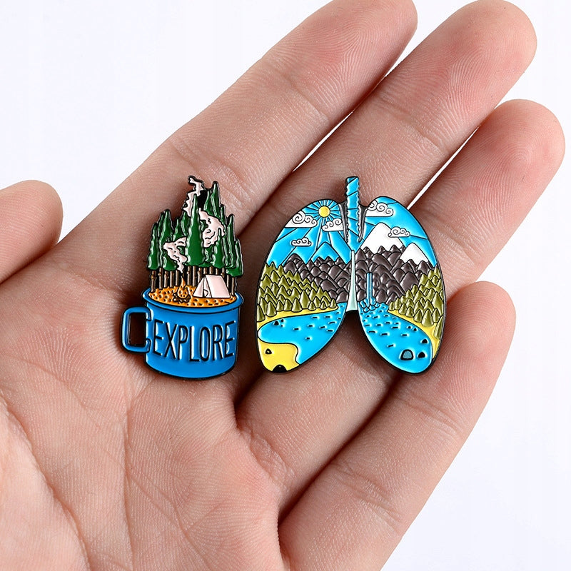 Plămâni cu un ac cu vedere la munte