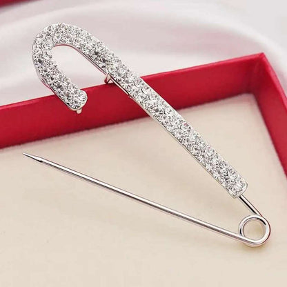 Broșă din argint cu zirconiu cubic - ac de siguranță decorat cu zirconiu cubic
