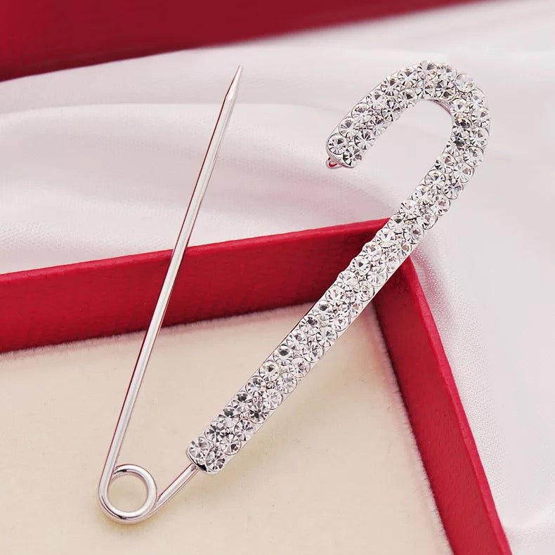 Broșă din argint cu zirconiu cubic - ac de siguranță decorat cu zirconiu cubic