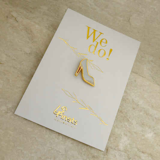 Broșă de nuntă - papuc alb - cadou de nuntă