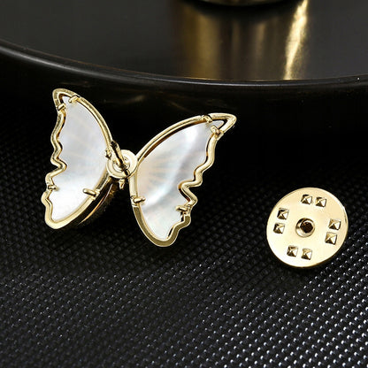 Fluture cu zirconiu cubic - broșă placată cu aur de 14K