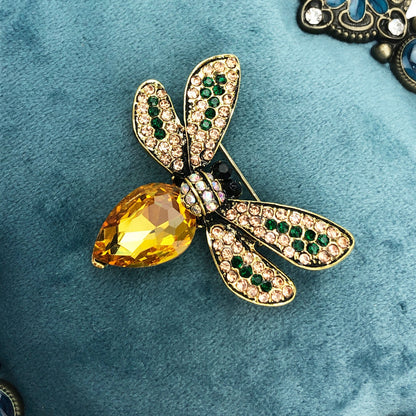 Broșă insectă galbenă cu zirconiu cubic